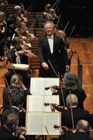 L' Orchestra Filarmonica di San Pietroburgo diretta dal maestro Yuri Temirkanov