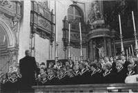 Il Thomanerchor di Lipsia diretto da Hans Joachim Rotzsch nella chiesa del Carmine
