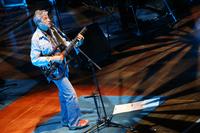 Caetano Veloso durante il concerto "Cê ao vivo"