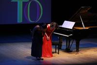 Le pianiste Susanna Shizuka Salvemini e Martina Consonni