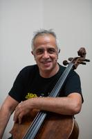 Un violoncello 1 - Giovanni Sollima, violoncello