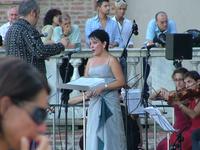Academia Montis Regalis con Coro Maghini diretti da Enrico Onofri, il soprano Gemma Bertagnoli