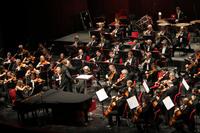 Filarmonica della Scala diretta da Riccardo Chailly con la pianista Beatrice Rana