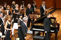 Orchestra Filarmonica di Praga diretta da Jiří Belohlavek, Freddy Kempf al pianoforte