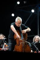 100 CELLOS Giovanni Sollima Enrico Melozzi