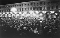 Grande parata di bande militari europee in Piazza San Carlo