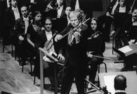 Uto Ughi con l'Orchestra del Teatro Regio di Torino