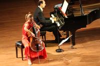 La violoncellista Sol Gabetta e il pianista Sergio Ciomei