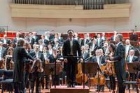 Orchestra Sinfonica Nazionale della Rai diretta da Gergely Madaras con il pianista Nicolas Hodges