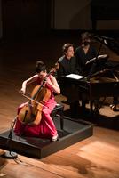 ABBRACCI - Miriam Prandi, violoncello