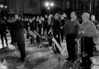 Paul Hillier dirige l'Hilliard Ensemble e l'Estonian Philharmonic Chamber Choir nella Chiesa di San Filippo