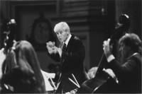 Frans Brüggen dirige l'Orchestra del Settecento e il Coro da camera Olandese nella Chiesa di San Filippo