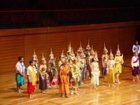 Danzatori e musicisti del Teatro Nazionale di Cambogia