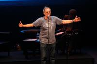 Una serata di musica e ricordi con Roberto Vecchioni