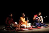 Shiva Ananda Lahari, danza bharatanatyam e musica carnatica