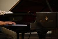 MOMENTI - Ivo Pogorelich, pianoforte