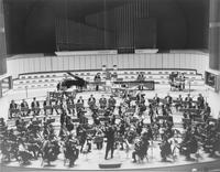 L'Orchestra Sinfonica di Stato di Mosca diretta da Gennadij Roždestvenskij